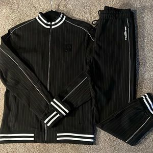 Men’s Karl Lagerfeld sweatsuit